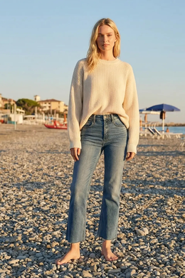 Tummy Control High Rise Straight with Single Cuff Jeans