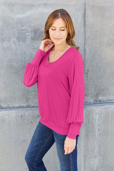 V-Neck Lantern Sleeve Blouse us.meeeshop - 