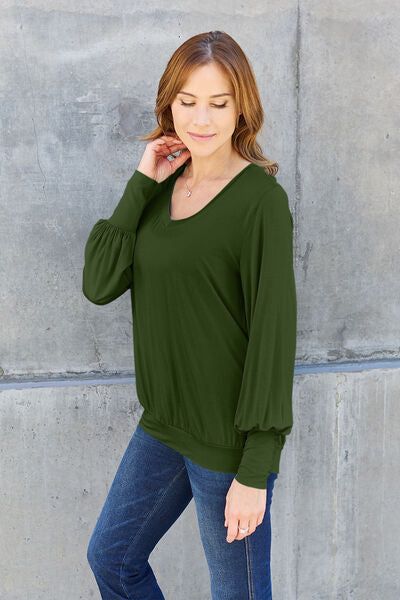 V-Neck Lantern Sleeve Blouse us.meeeshop - 