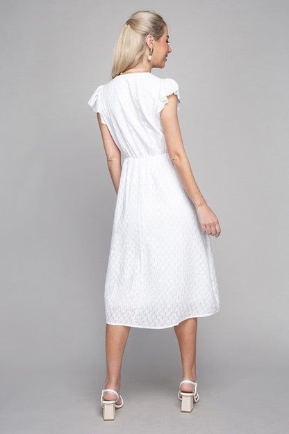 V neck embroidered eyelet dress us.meeeshop - 