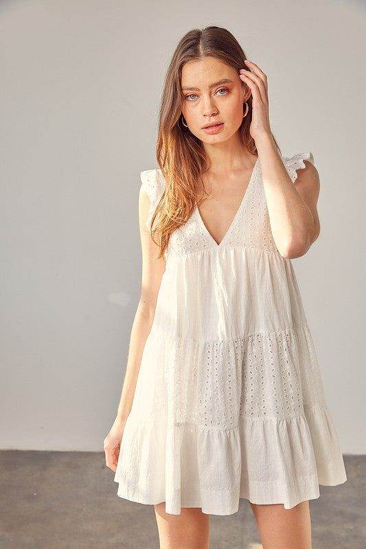 V Neck Eyelet Dress - us.meeeshop