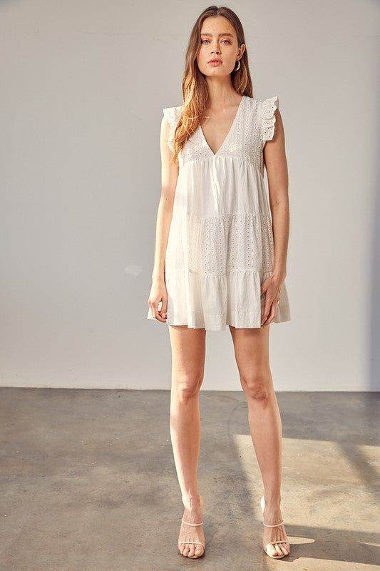 V Neck Eyelet Dress - us.meeeshop