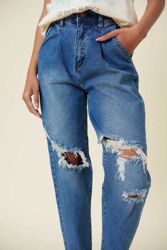 Vibrant MIU Distressed Slouchy Jean us.meeeshop - 