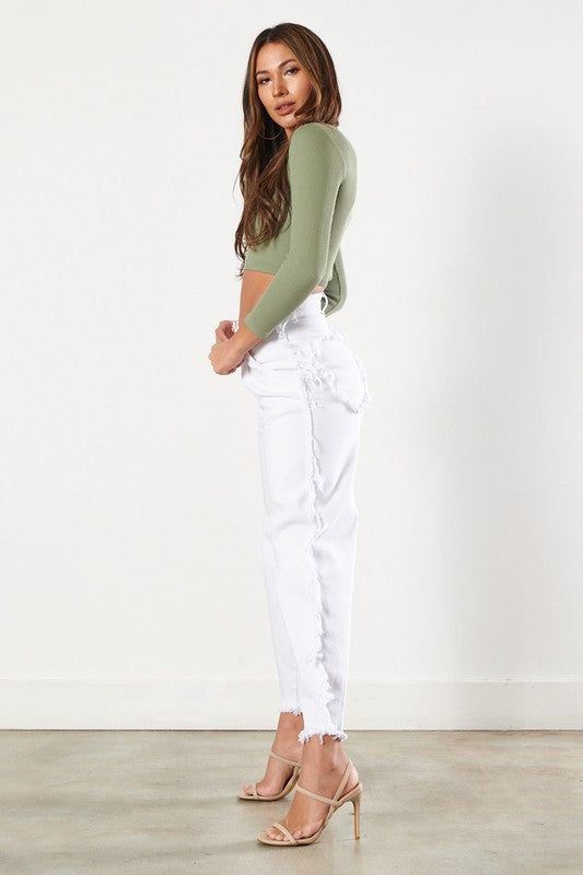 Vibrant MIU Slouchy Jeans in White us.meeeshop - 