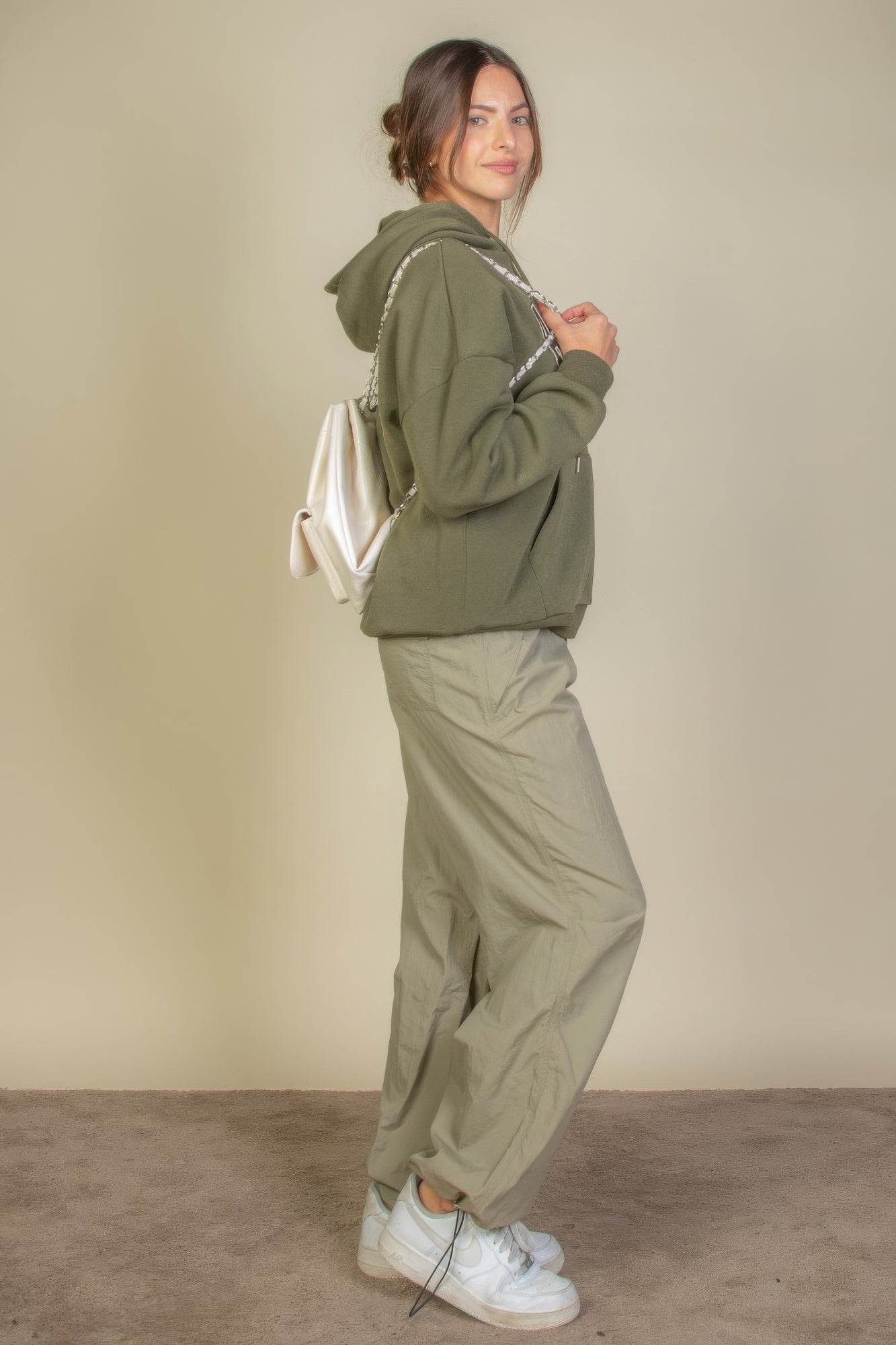 Graphic Kangaroo Pocket Drawstring Hoodie - us.meeeshop