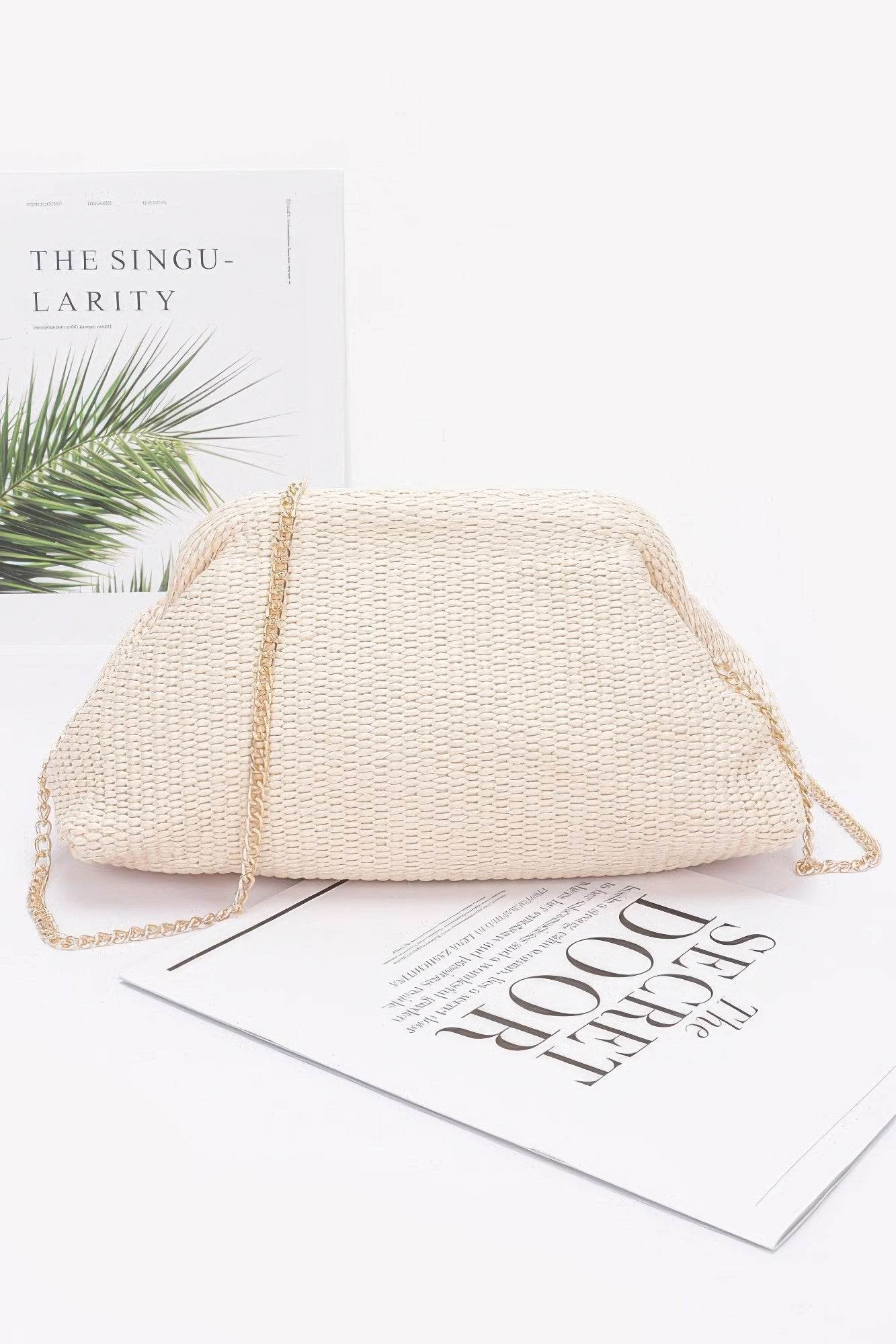 Faux Straw Clutch Bag - us.meeeshop