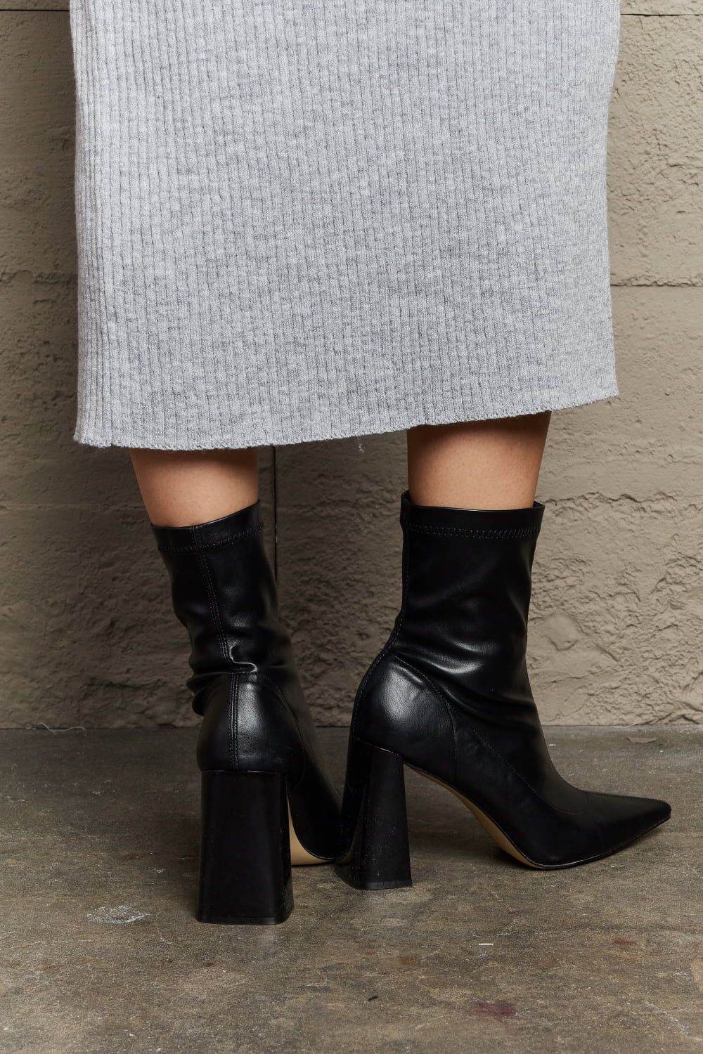 Weeboo | Stacy Block Heel Sock Boots us.meeeshop - 