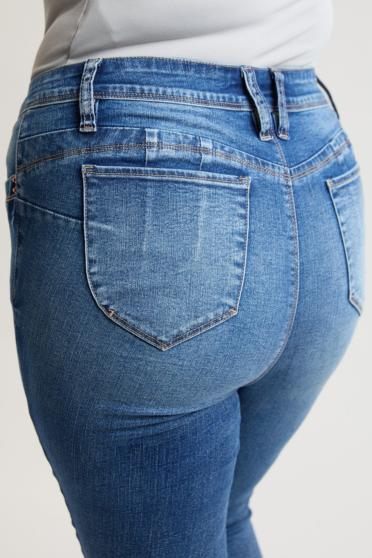 Women's plus High Rise Curve Confidence Skinny Jeans