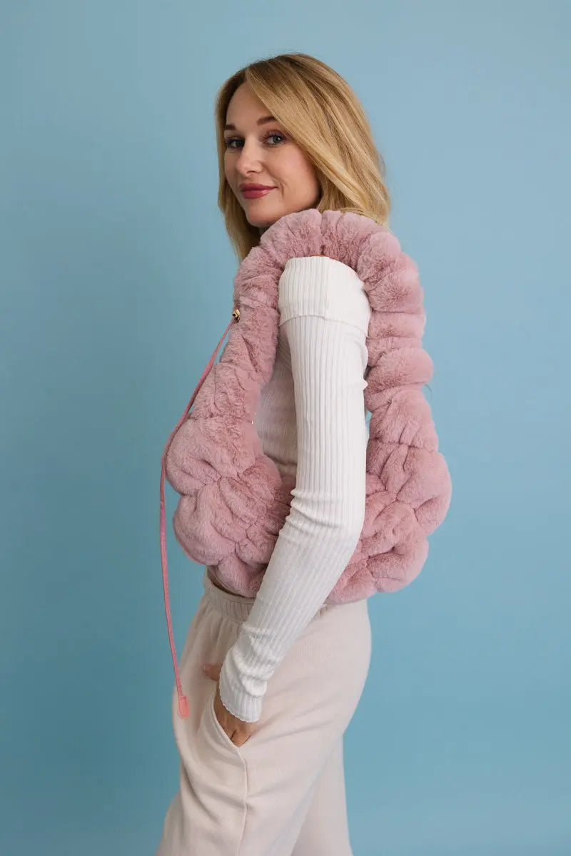 Plush Cloud Knit Cross Body Bag ☁️