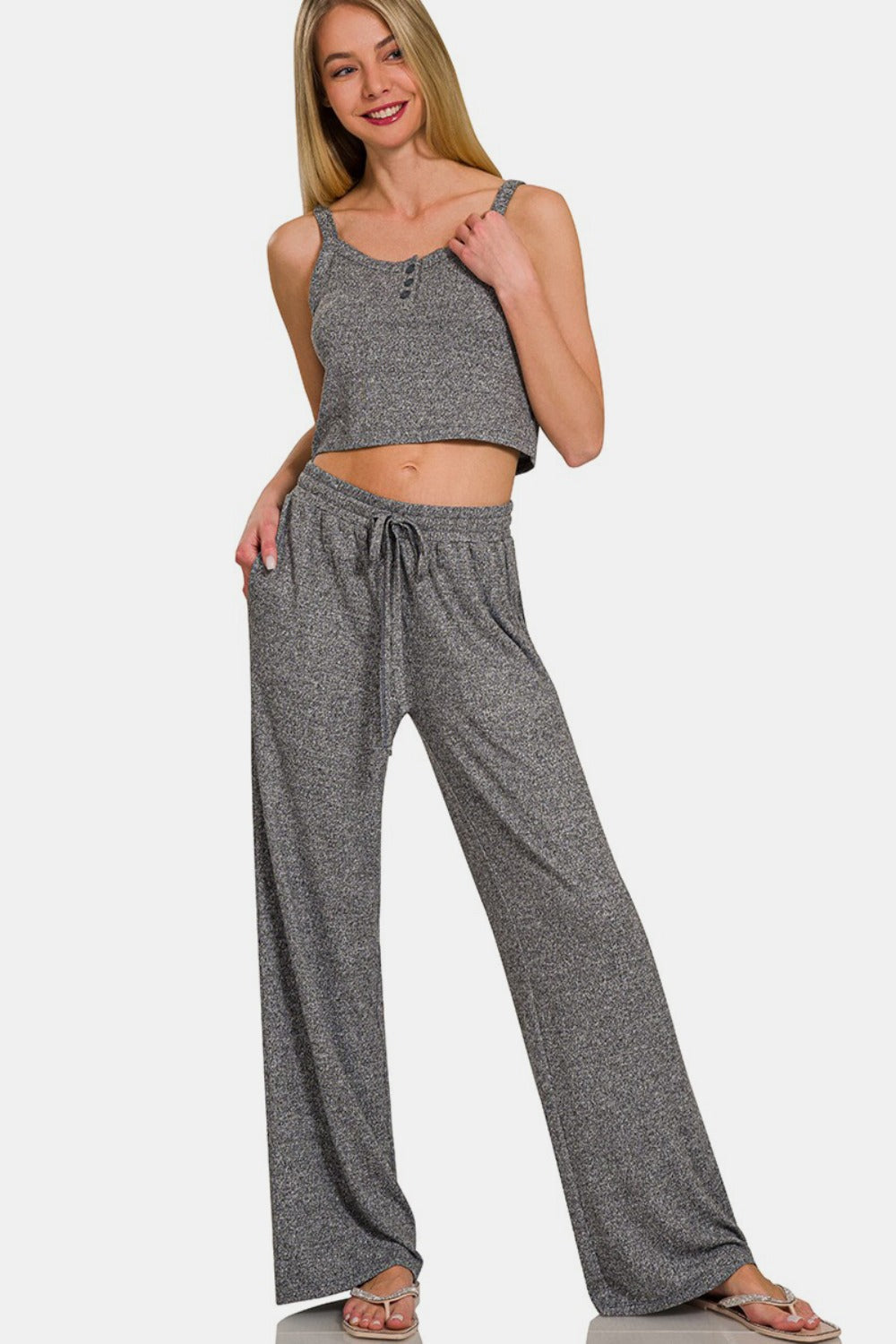 Zenana Drawstring Wide Leg Pants with Side Pockets In Black us.meeeshop - 