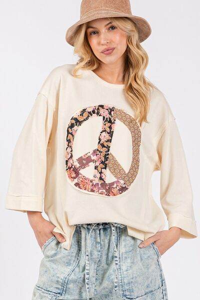 SAGE + FIG Floral Peace Patch Round Neck Top - us.meeeshop