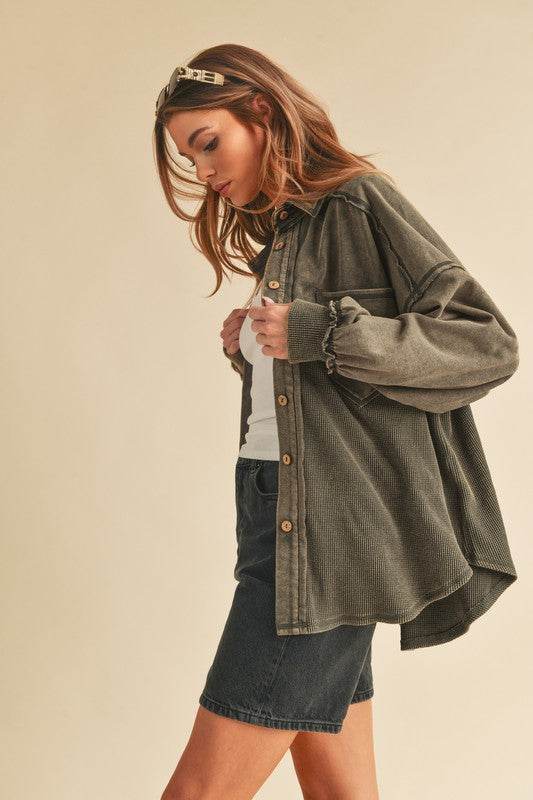 Aemi + Co Acid Washed Exposed Seam Button Up Jacket - us.meeeshop