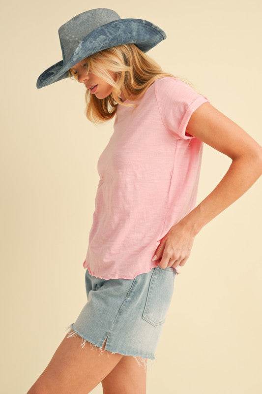 Aemi + Co Lettuce Edge Round Neck Short Sleeve T-Shirt in Pink - us.meeeshop