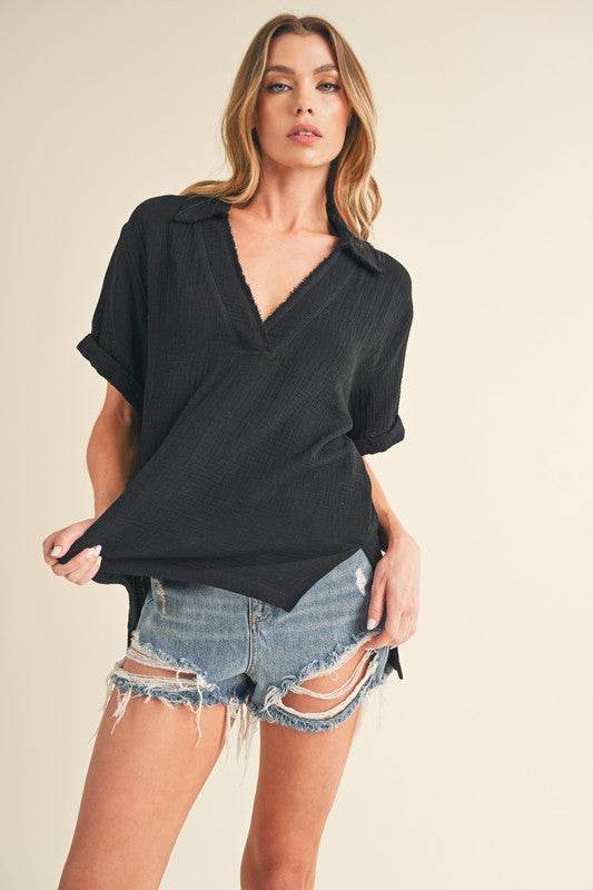 Aemi + Co Side Slit Johnny Collar Short Sleeve Cotton Gauze Blouse - us.meeeshop