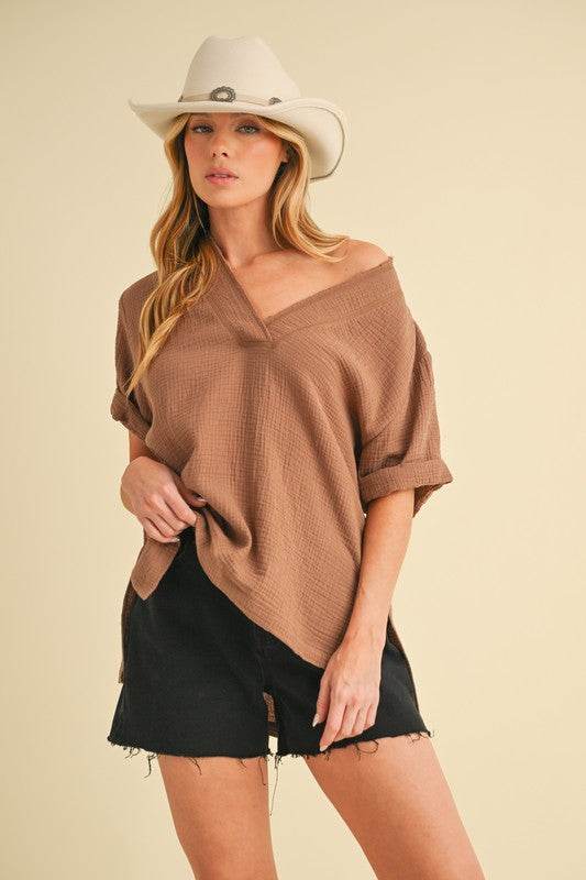 Aemi + Co Side Slit V-Neck Short Sleeve Blouse in Caramel in Caramel - us.meeeshop