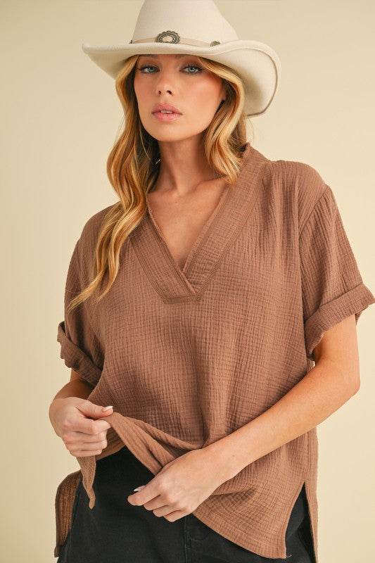 Aemi + Co Side Slit V-Neck Short Sleeve Blouse in Caramel in Caramel - us.meeeshop