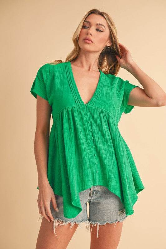 Aemi + Co Tuck Detail V-Neck Short Sleeve Blouse - us.meeeshop