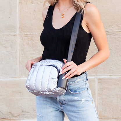 Aili's Corner River Metallic Puffer Crossbody view 6 (bag)