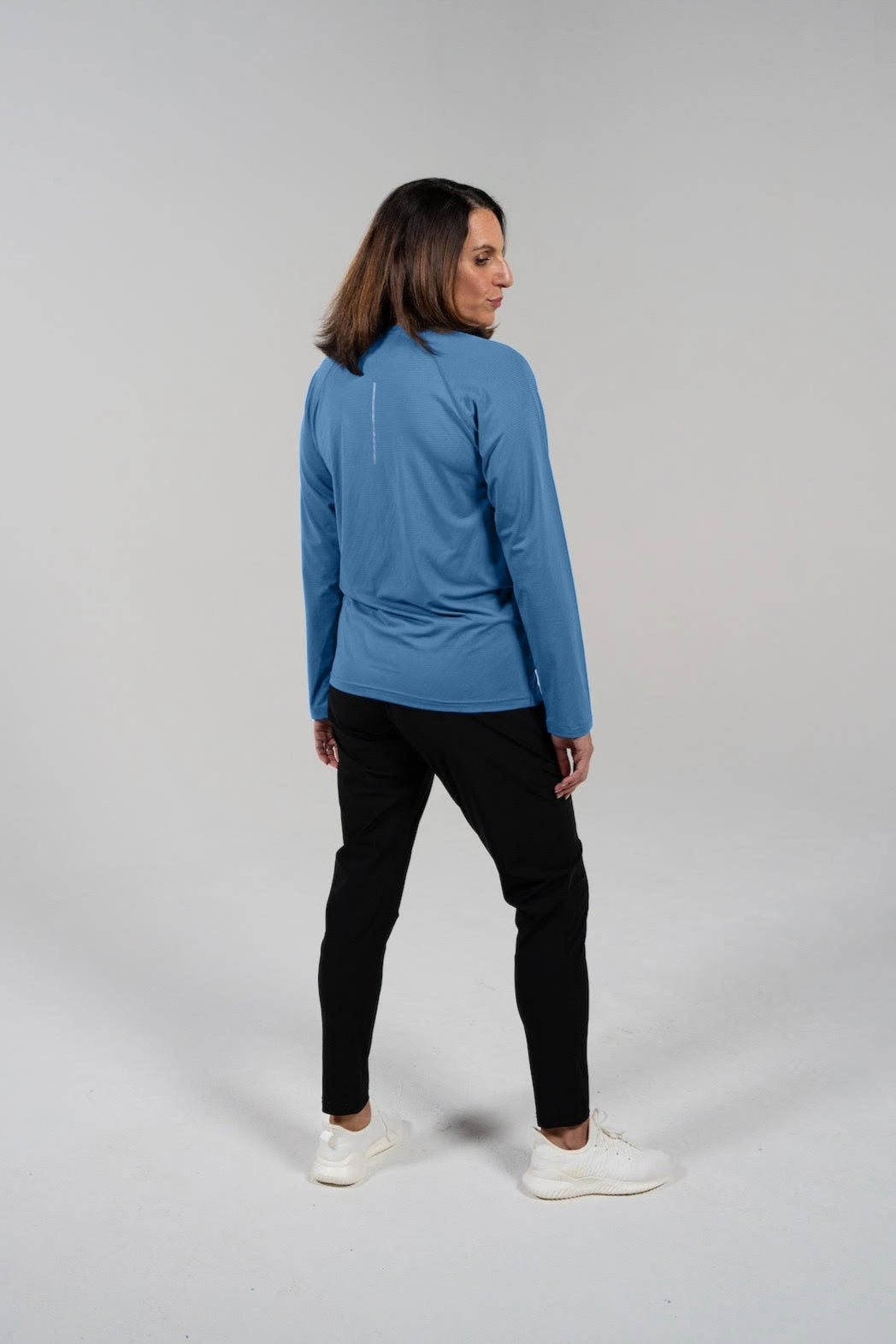 Alive Unleashed Long Sleeve in Light Aegean Blue view 6 (piece)