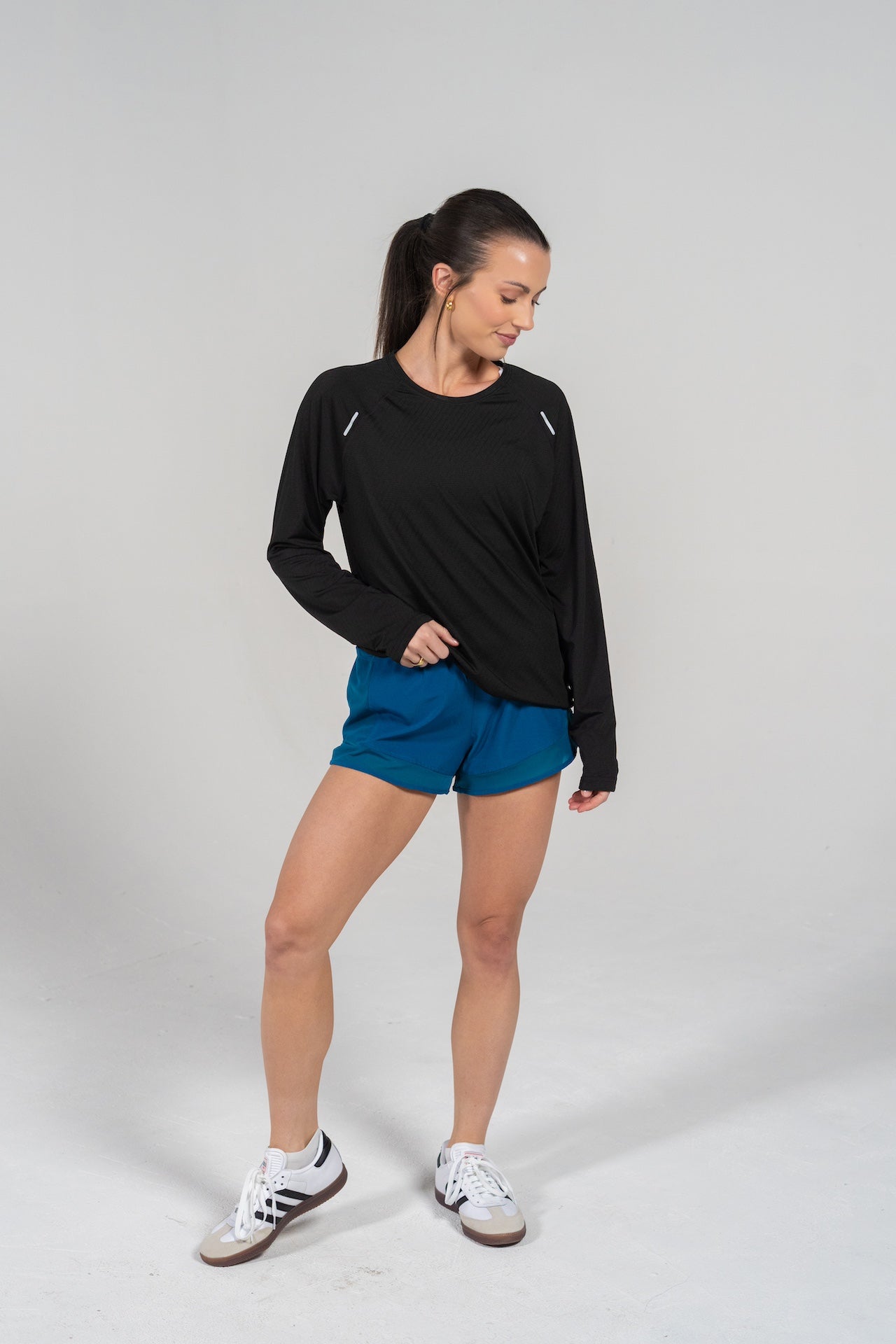 Alive Unleashed Long Sleeve in Light Aegean Blue view 7 (piece)