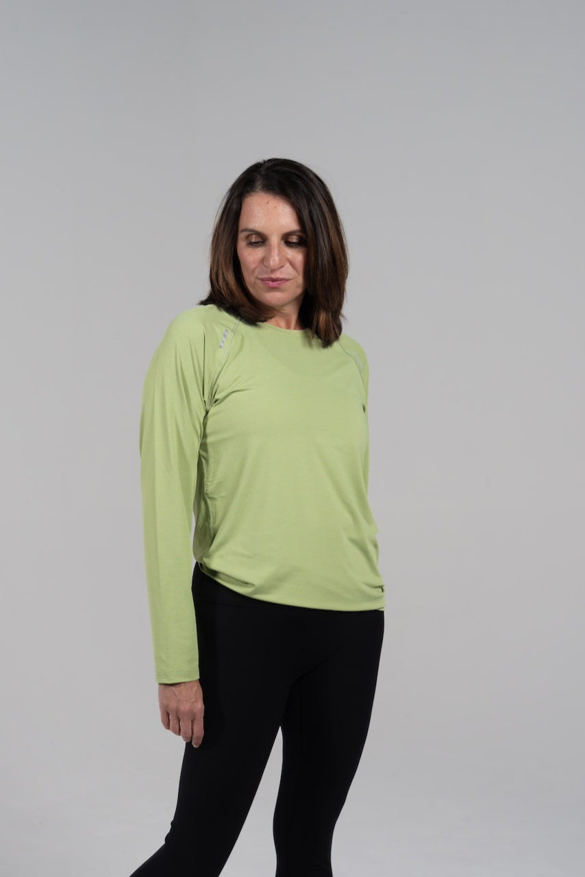 Alyth Active Alive Unleashed Long Sleeve in Black view 11 (piece)