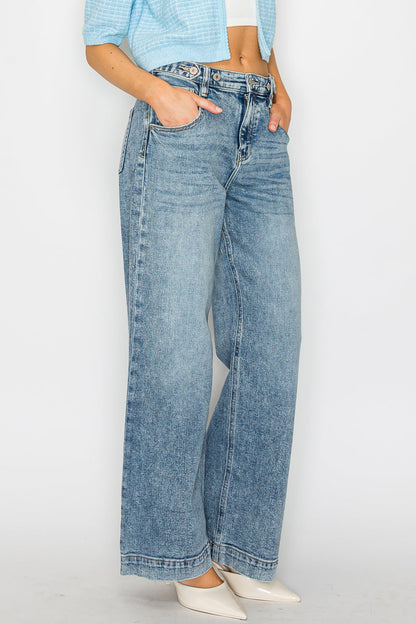 Artemis Vintage Adjustable Waistband High Rise Baggy Wide Jeans in 11 (29) view 6 - High-Waisted (bottom)