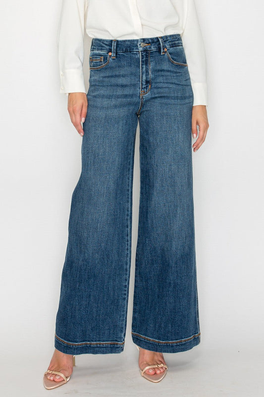 Artemis Vintage Relaxed High Rise Palazzo Jeans in 3 (25) view 2 - High-Waisted - Relaxed Jeans High Waist (bottom)