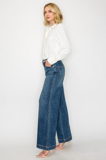 Artemis Vintage Relaxed High Rise Palazzo Jeans in 9 (28) view 5 - High-Waisted - Relaxed Jeans High Waist (bottom)
