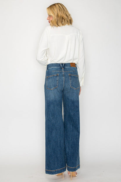 Artemis Vintage Relaxed High Rise Palazzo Jeans in 11 (29) view 6 - High-Waisted - Relaxed Jeans High Waist (bottom)
