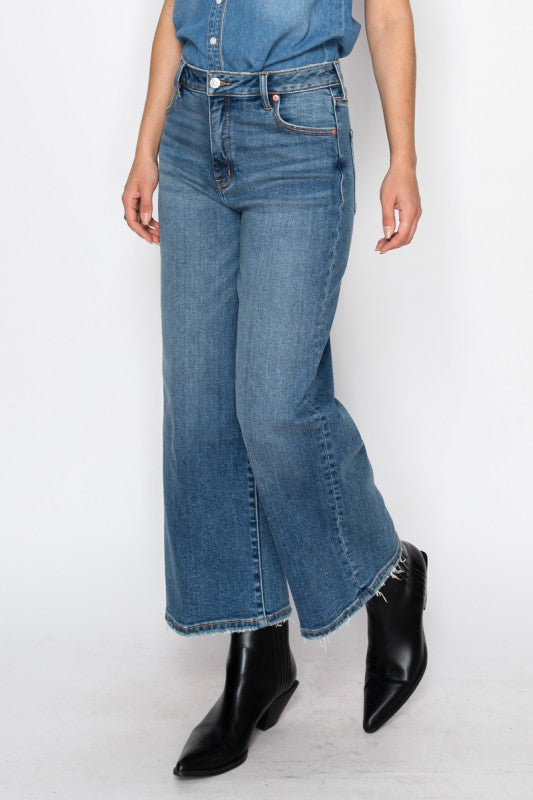 Artemis Vintage Ultra High Rise Crop Wide Jeans in 5 (26) view 3 - High-Waisted - Ultra High Jeans Women (bottom)