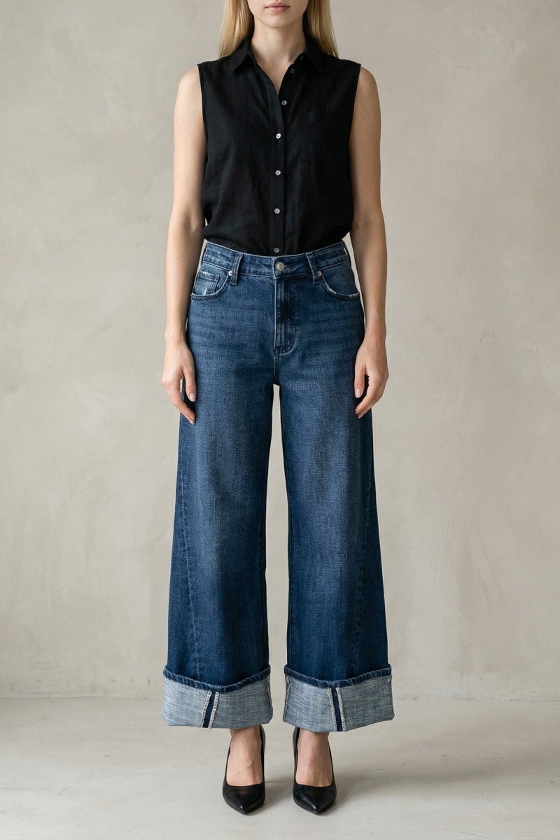 Athena Inseam Transform High Rise A-wide Jeans in 7 (27) view 4 - High-Waisted (bottom)