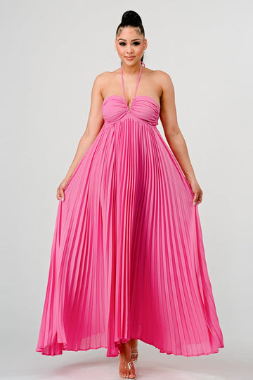 Athina Retail Flowy Sleeveless Pleated Maxi Dress in Small - Pleats Long Sleeveless Dress