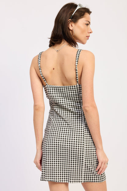 Avexa Mini Dress in L view 3 - Aven Mini Dress