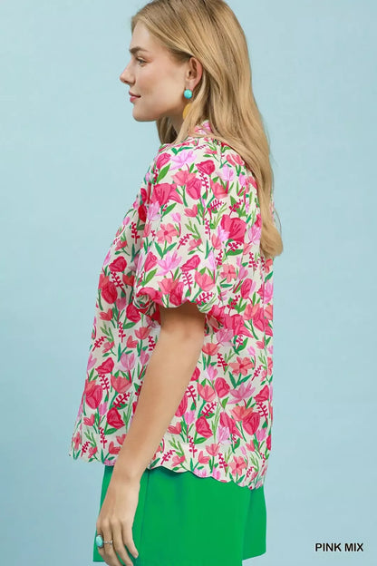 umgee floral puff Umgee Floral Puff Sleeve Blouse with Scalloped Details view 2 (top) - shop at us.meeeshop