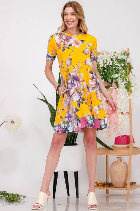 Celeste | Floral Short Sleeve Mini Dress with Pockets Plus Size - us.meeeshop