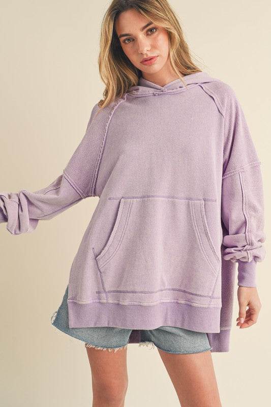 Aemi + Co Exposed Seam Side Slit Hoodie with Kangaroo Pocket in Lilac - us.meeeshop