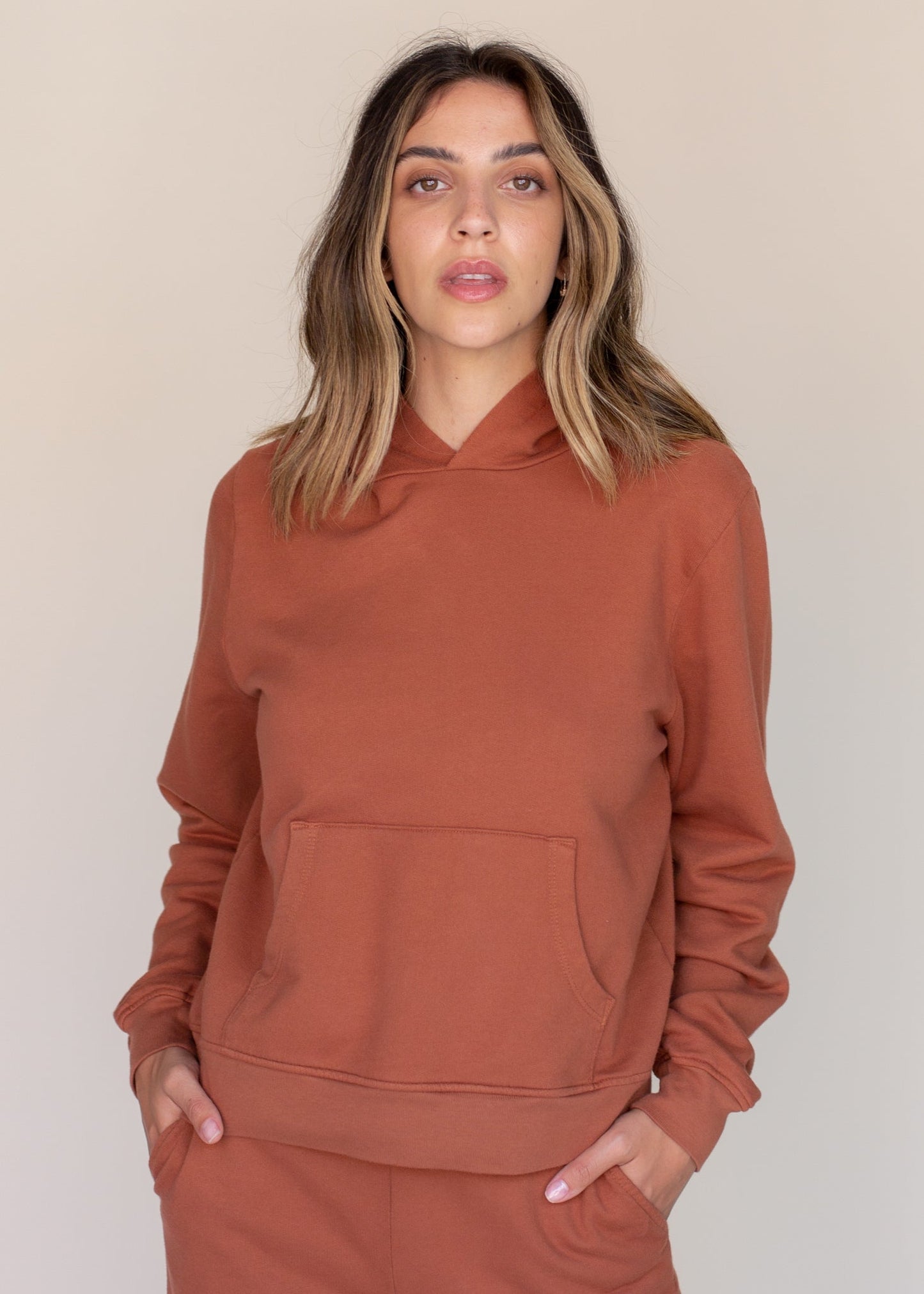 Basic Hoodie in XS view 2 - Basic Hoodies (top)