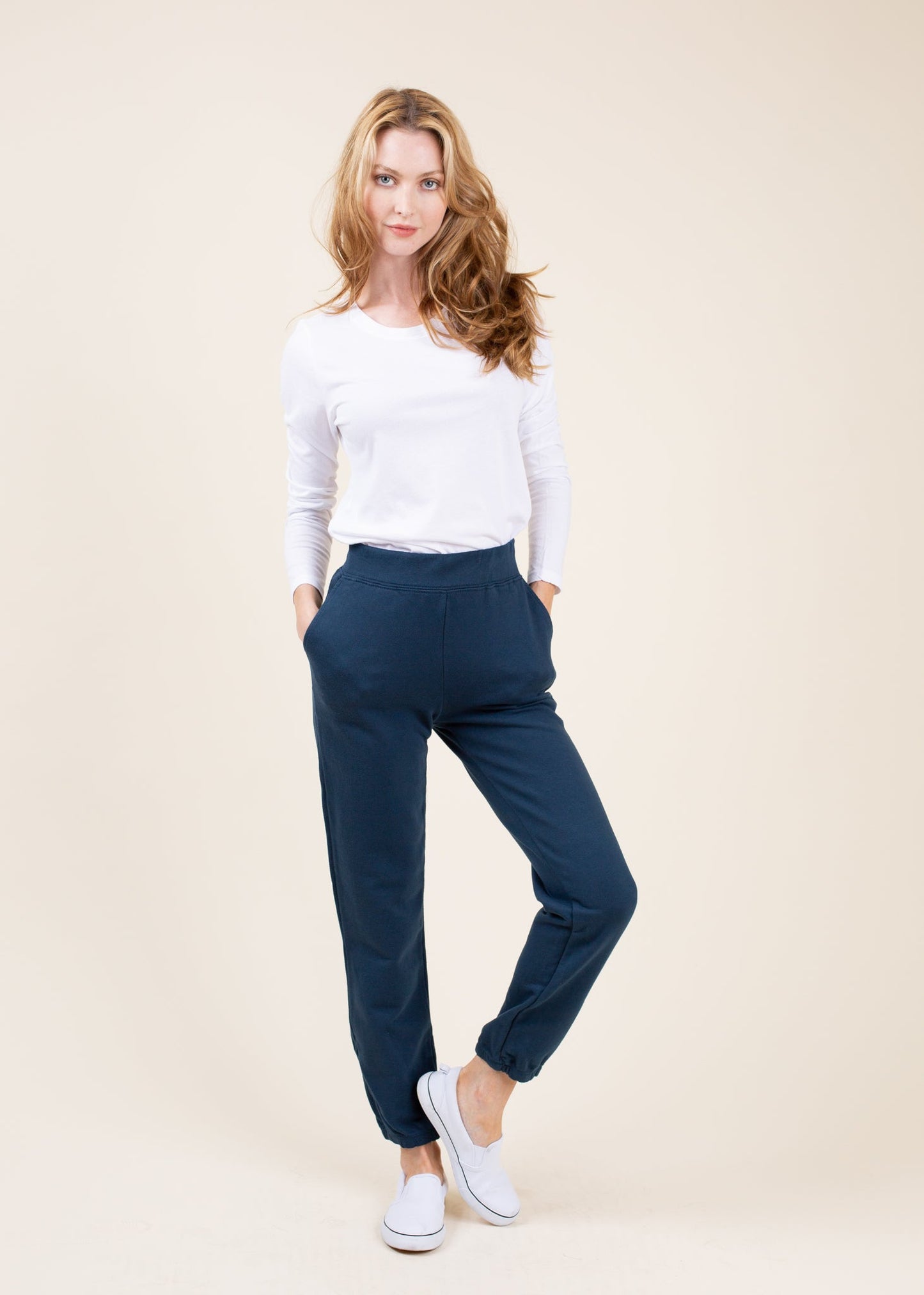 Basic Jogger in XS view 5 - Basic Joggers (bottom)