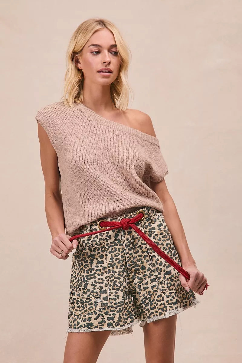 Bibi Braided Waist Belt Patch Pockets Leopard Print Shorts LEOPARD/RED view 4 (bottom) - print shorts,  - shop at us.meeeshop