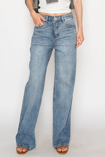 Blue by Artemis Slim Ultra High Rise 90's Straight Jeans in 7 (27) view 4 - High-Waisted - Blue Artemis Pants (bottom)
