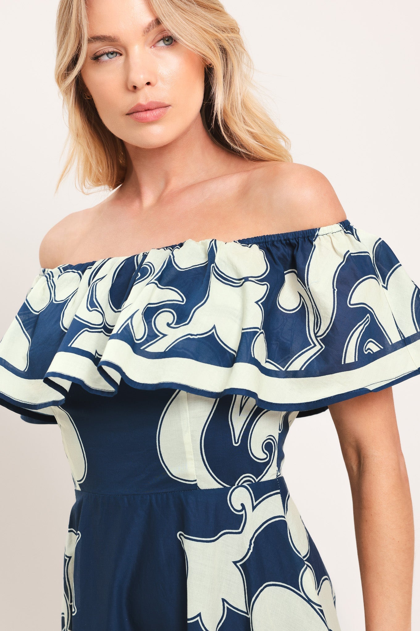 Blue Majolica Woven Midi Dress OFF WHITE view 3 (dress) - blue majolica print dress, dolce blue majolic - shop at us.meeeshop