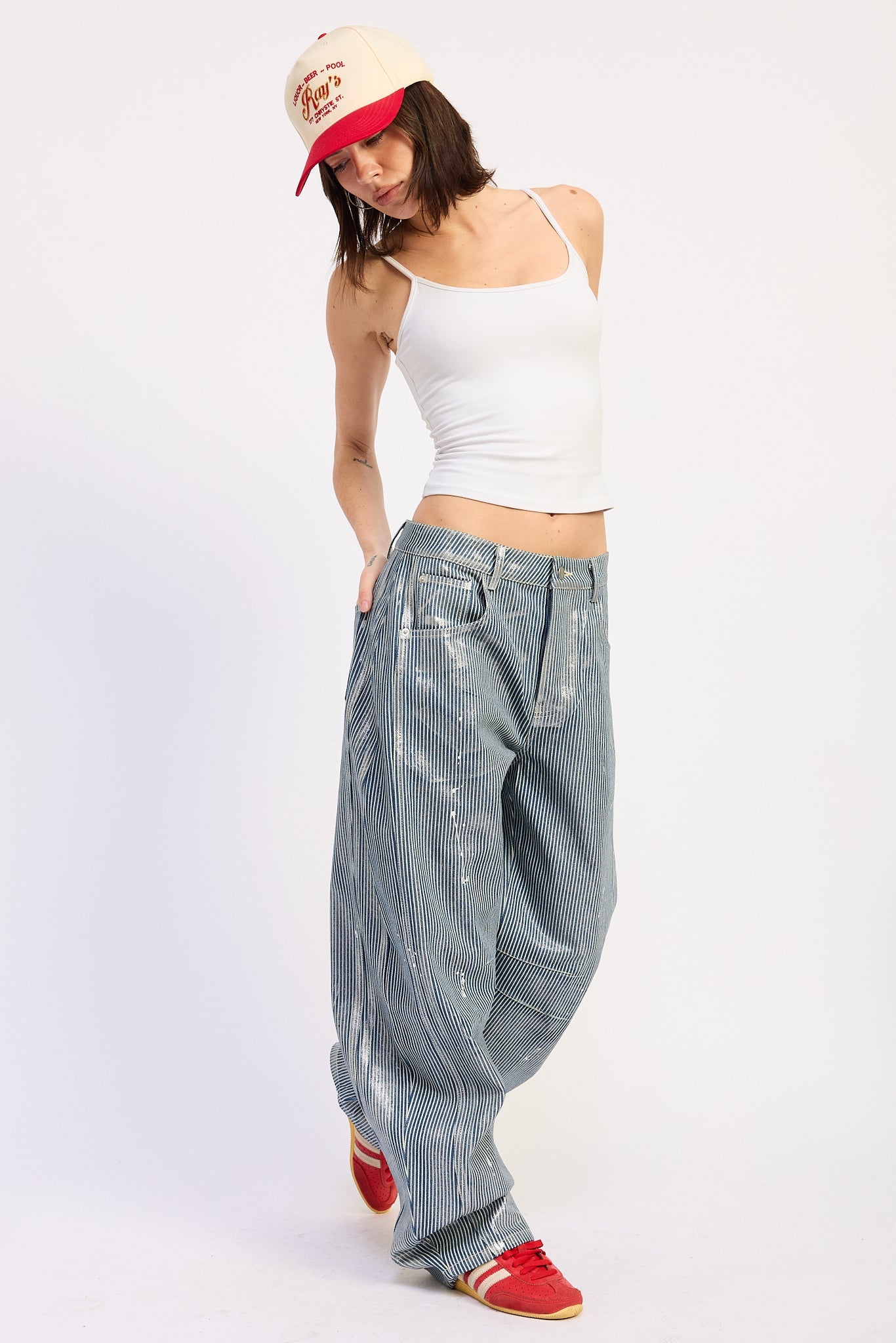 Bridget Barrel Jeans in M view 2 (bottom)