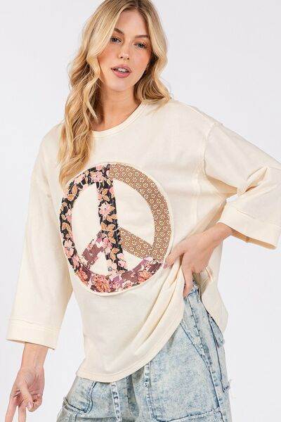 SAGE + FIG Floral Peace Patch Round Neck Top - us.meeeshop