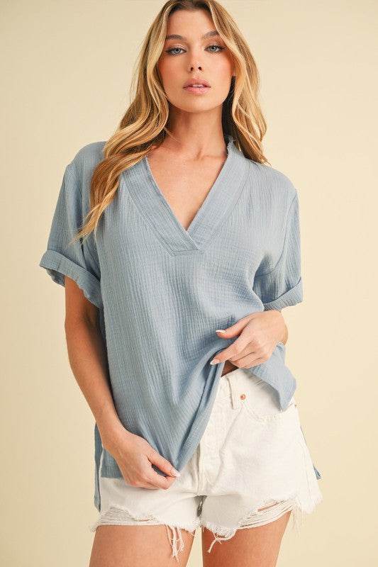 Aemi + Co Side Slit V-Neck Short Sleeve Blouse - us.meeeshop