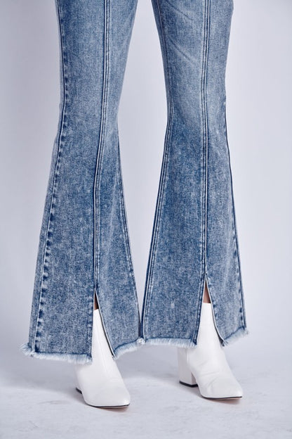 At1026flm High Rise Stretch Flare Jeans | view 5 | Artemis Vintage | us.meeeshop