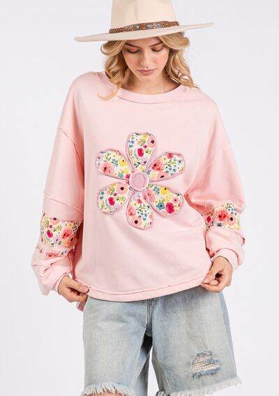 SAGE + FIG Daisy Patch Applique Long Sleeve Sweatshirt - us.meeeshop