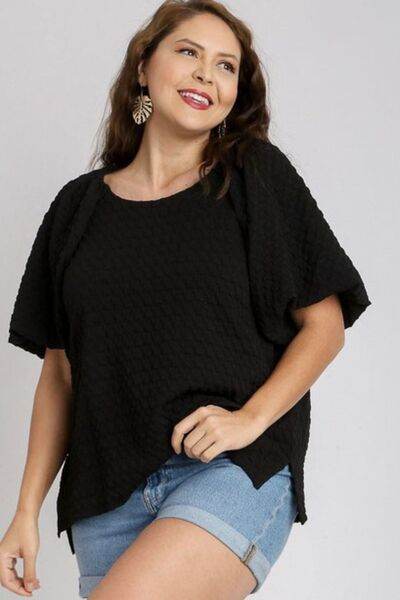 Umgee | Boxy Cut Jacquard Round Neck Top with Side Slit Plus Size - us.meeeshop