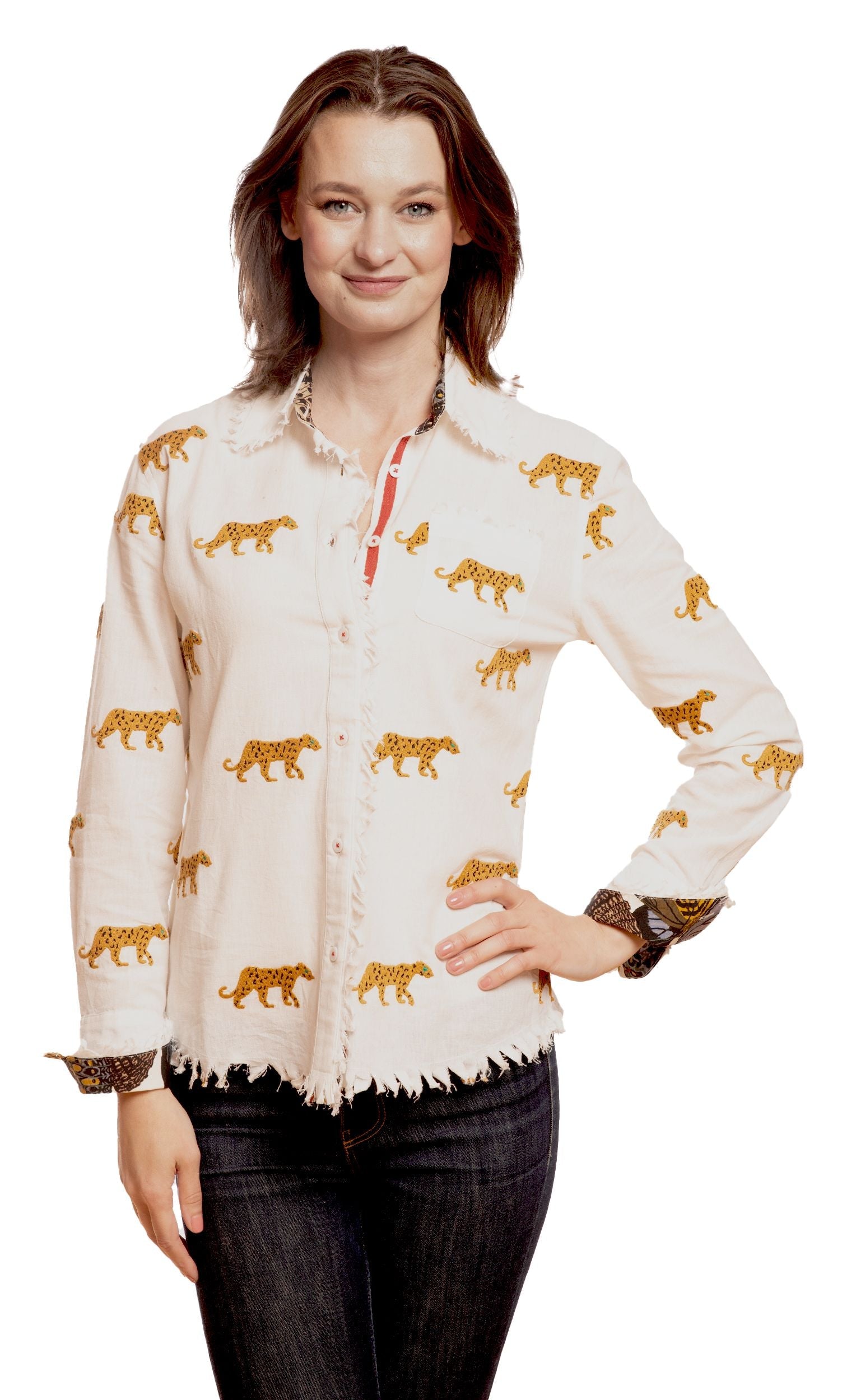 Cape Cod Top Ivory with Cheetah Embroidery in S view 2 - Cape Cod Top Restaurants