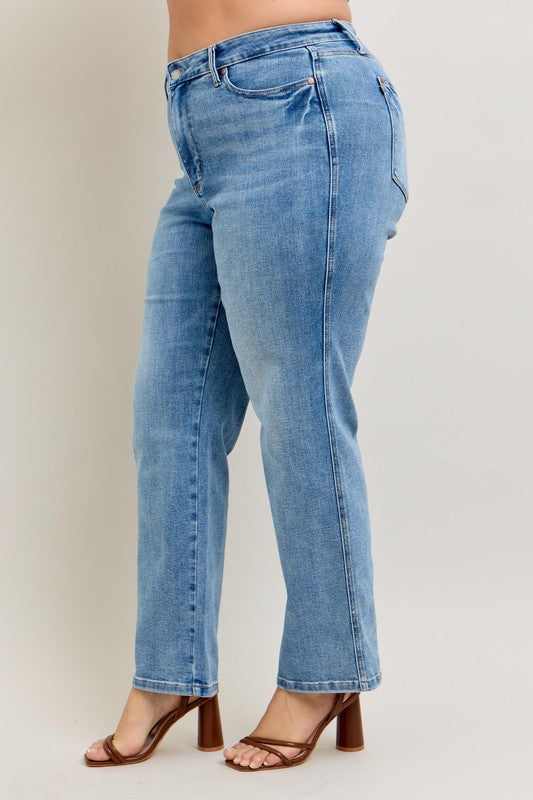 Judy Blue Full Size Tummy Control Vintage Wash Straight Jeans Plus Size - us.meeeshop