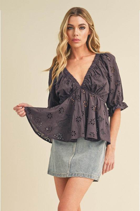 Aemi + Co Eyelet Embroidered V-Neck Half Sleeve Peplum Blouse in Plum Purple - us.meeeshop